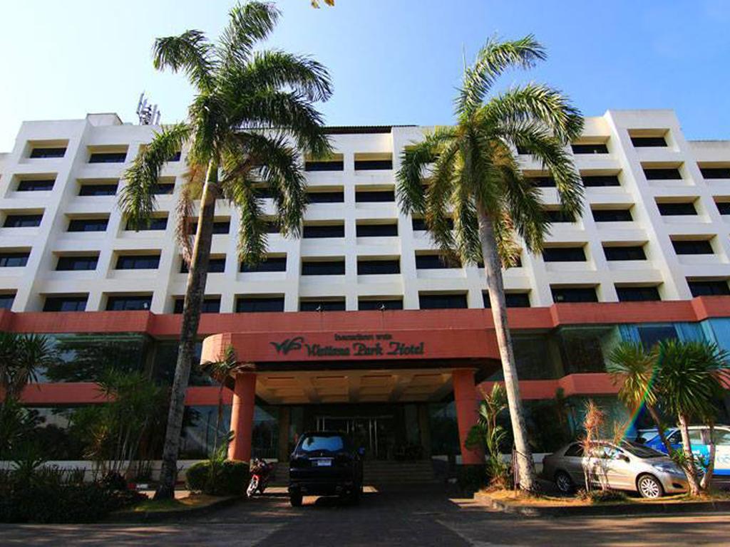 Wattana Park Hotel Trang Extérieur photo