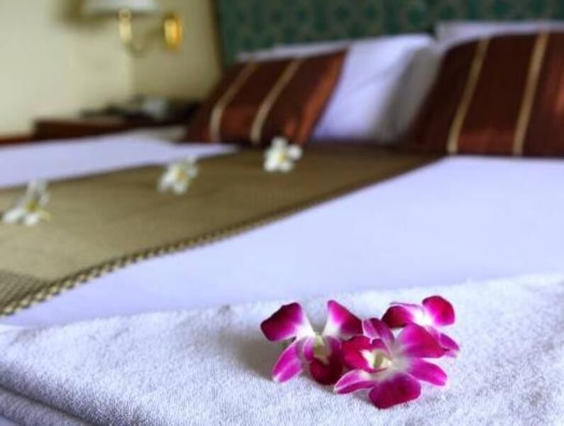 Wattana Park Hotel Trang Extérieur photo